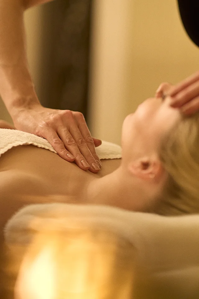 Glorija Andonius delivering transformative bodywork combining massage and facial treatments in Berlin